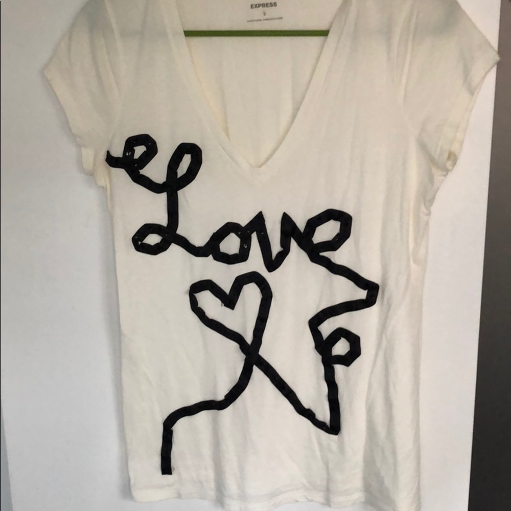 V neck Love Tee